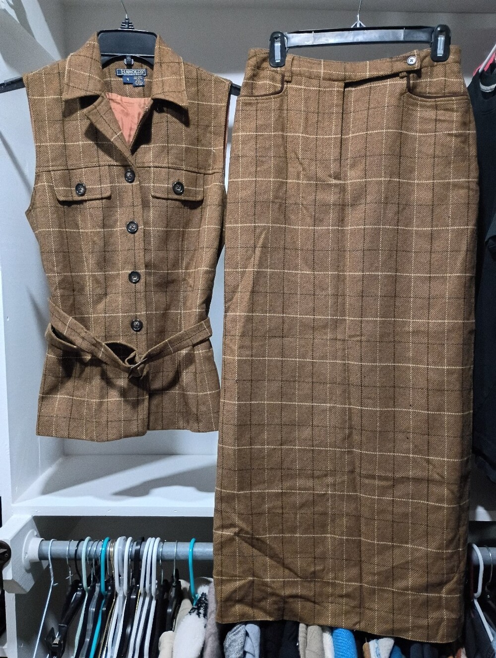 Vintage Harold's 100% Wool Skirt Suit Set